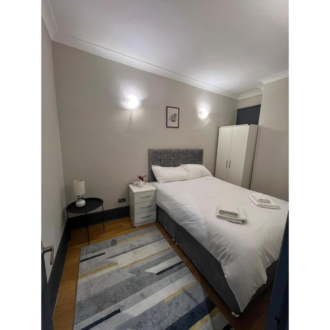런던 Fabulous 3 Bed Flat Near Edgware Road Station 아파트 외부 사진